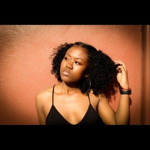 Meet your Posher, Clarke